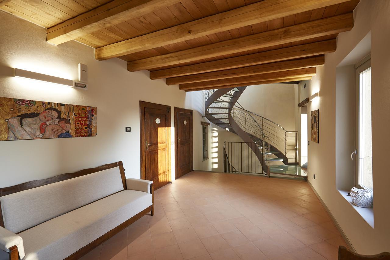 Palazzo Eleonora Bed & Breakfast Monasterolo del Castello Dış mekan fotoğraf