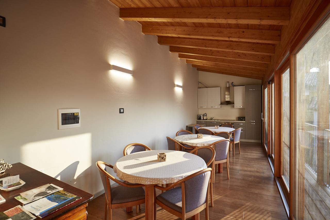 Palazzo Eleonora Bed & Breakfast Monasterolo del Castello Dış mekan fotoğraf